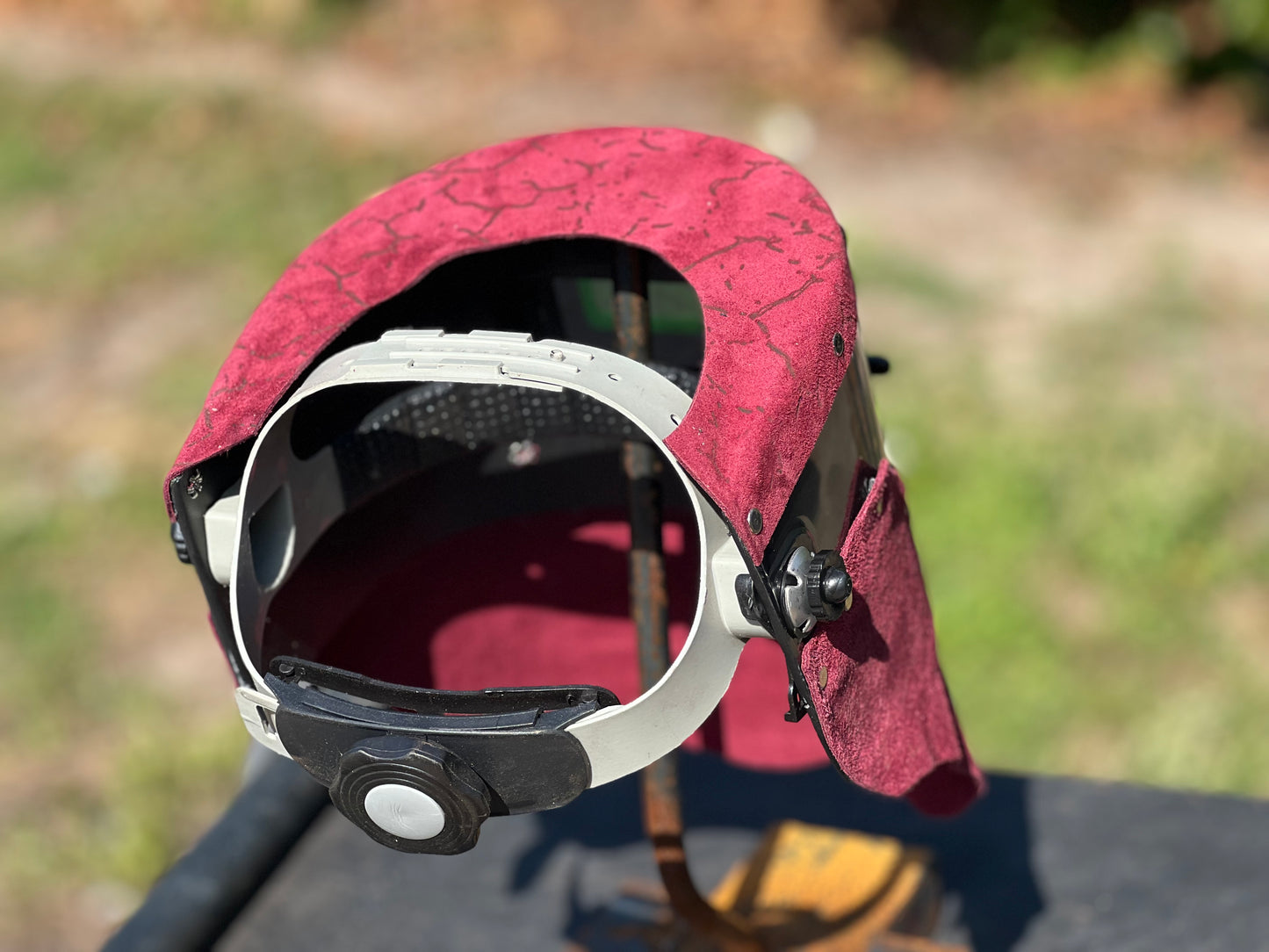Maroon deer chopped tiger hood