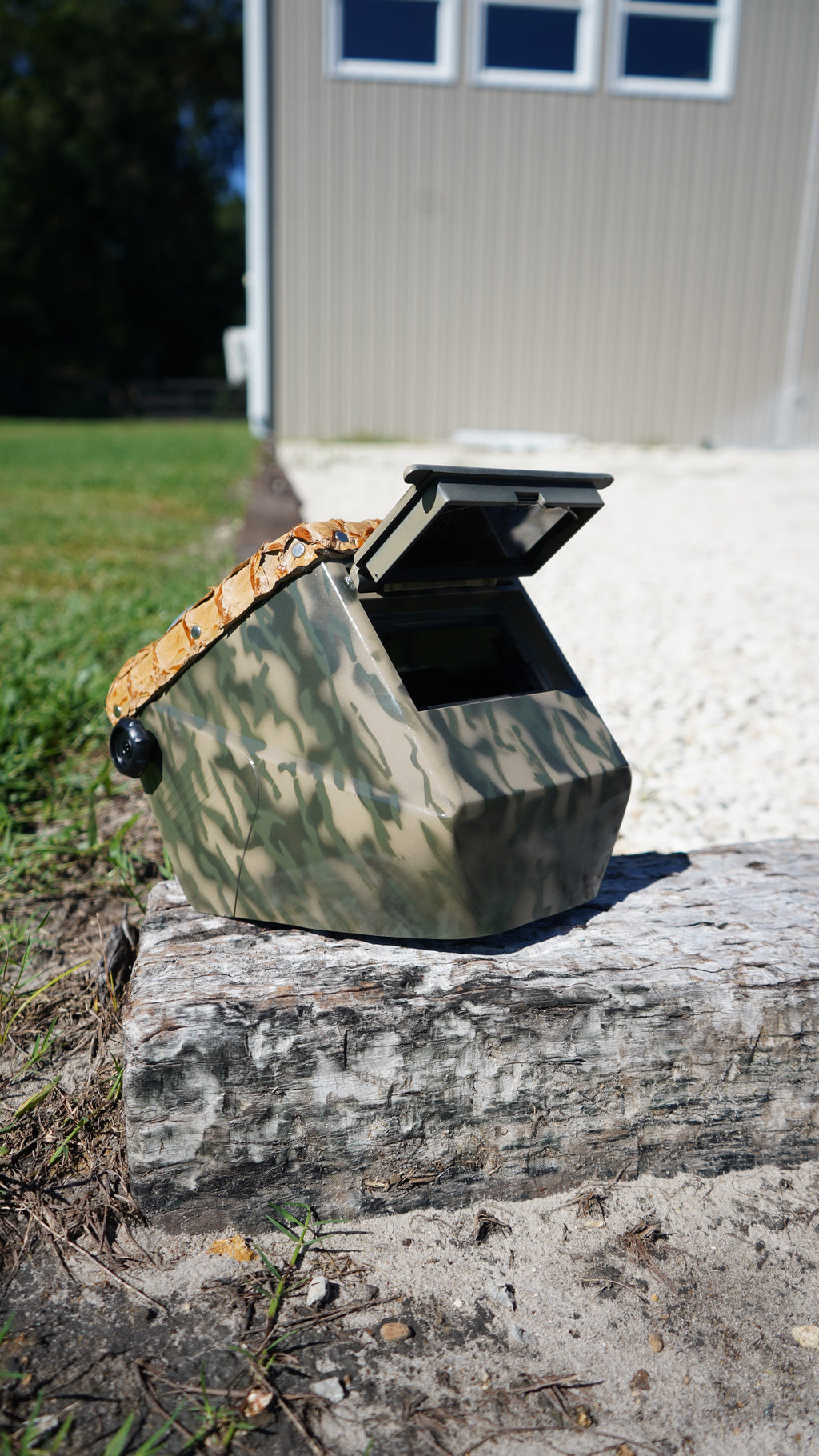 Camo tan Pirarucu Top Jackson HSL-2 Welding Hood (Military)