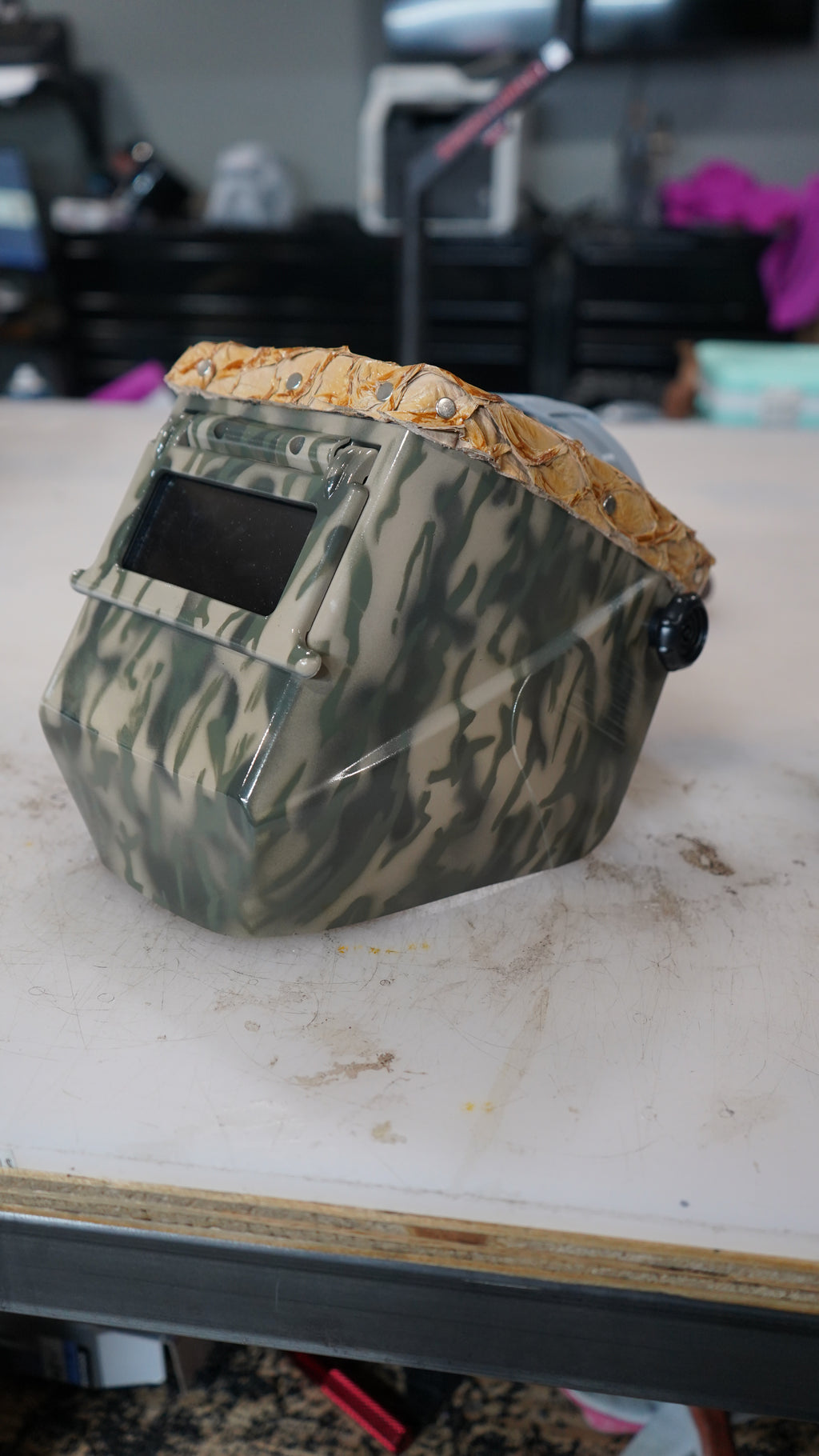 Camo tan Pirarucu Top Jackson HSL-2 Welding Hood (Military)
