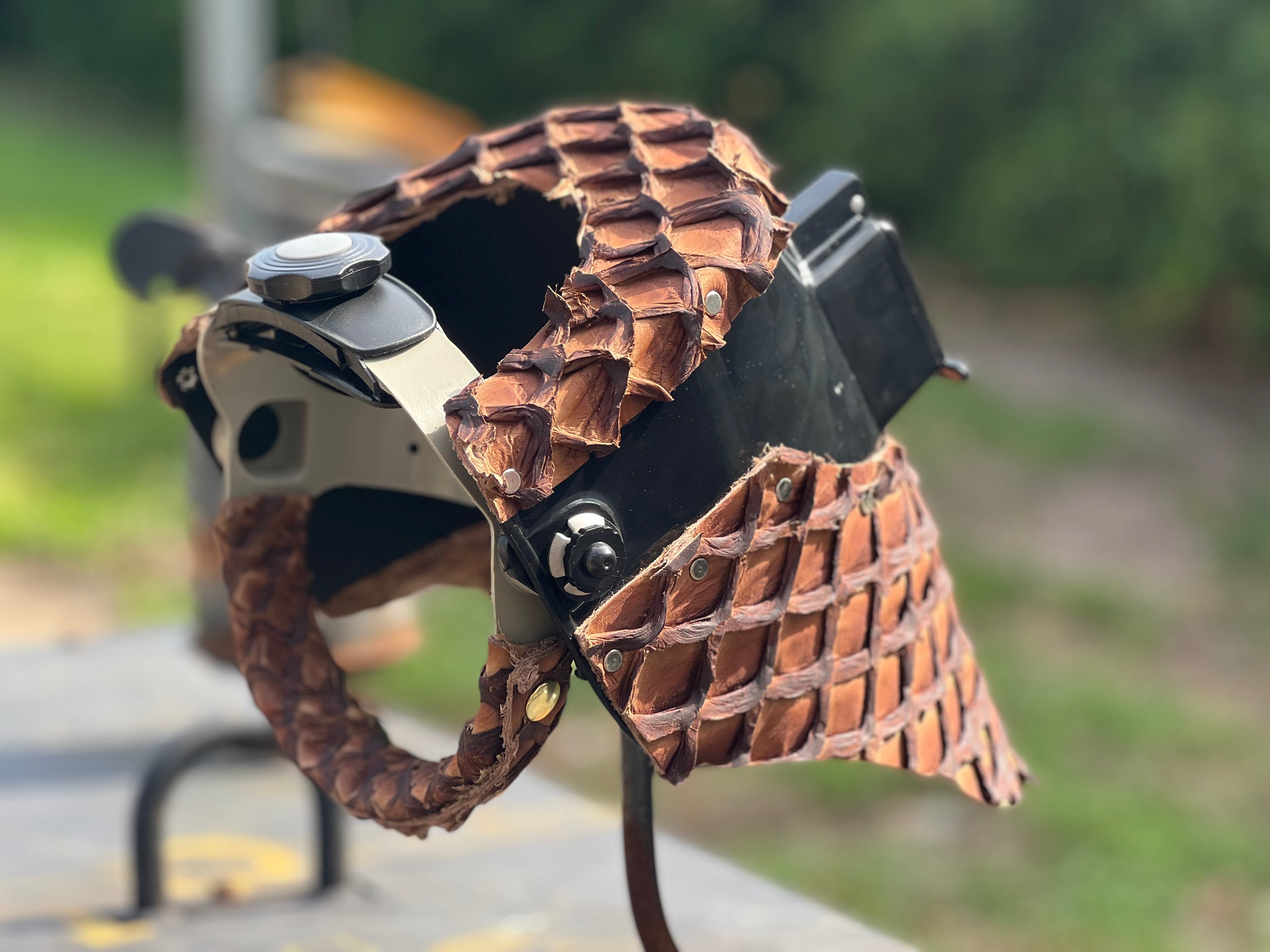 Double chopped Pirarucu Tiger hood