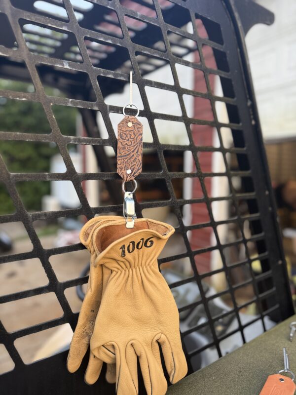 Floral glove lanyard - Image 2