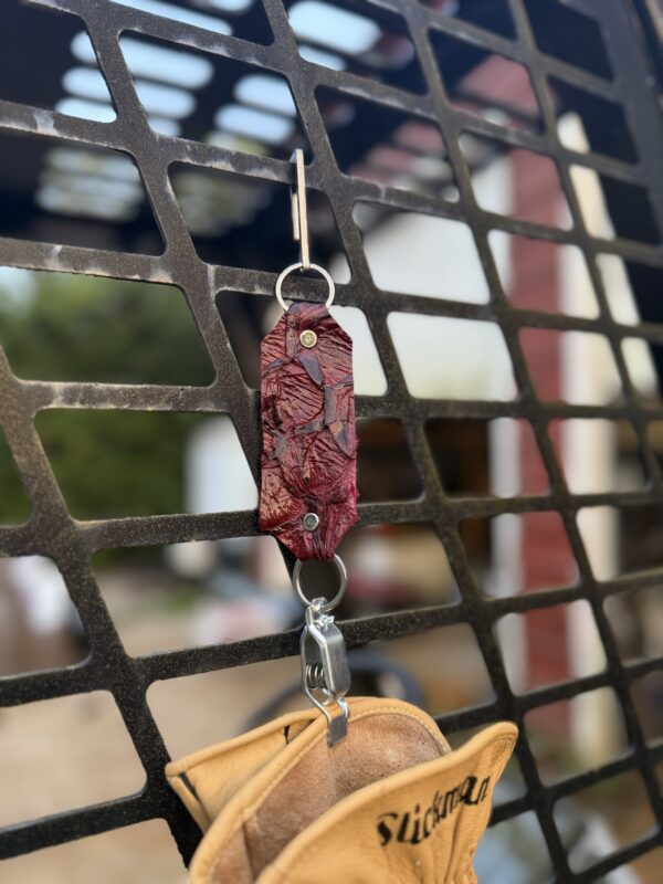 Pirarucu glove lanyard