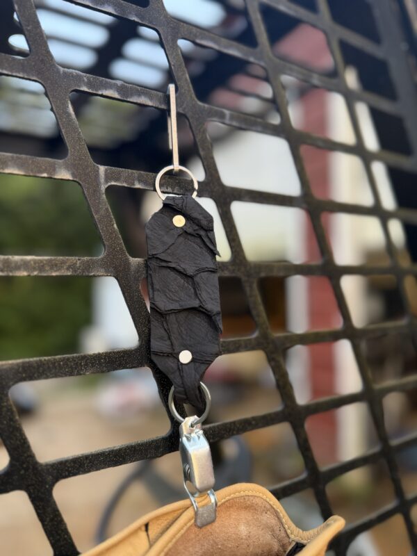 Pirarucu glove lanyard